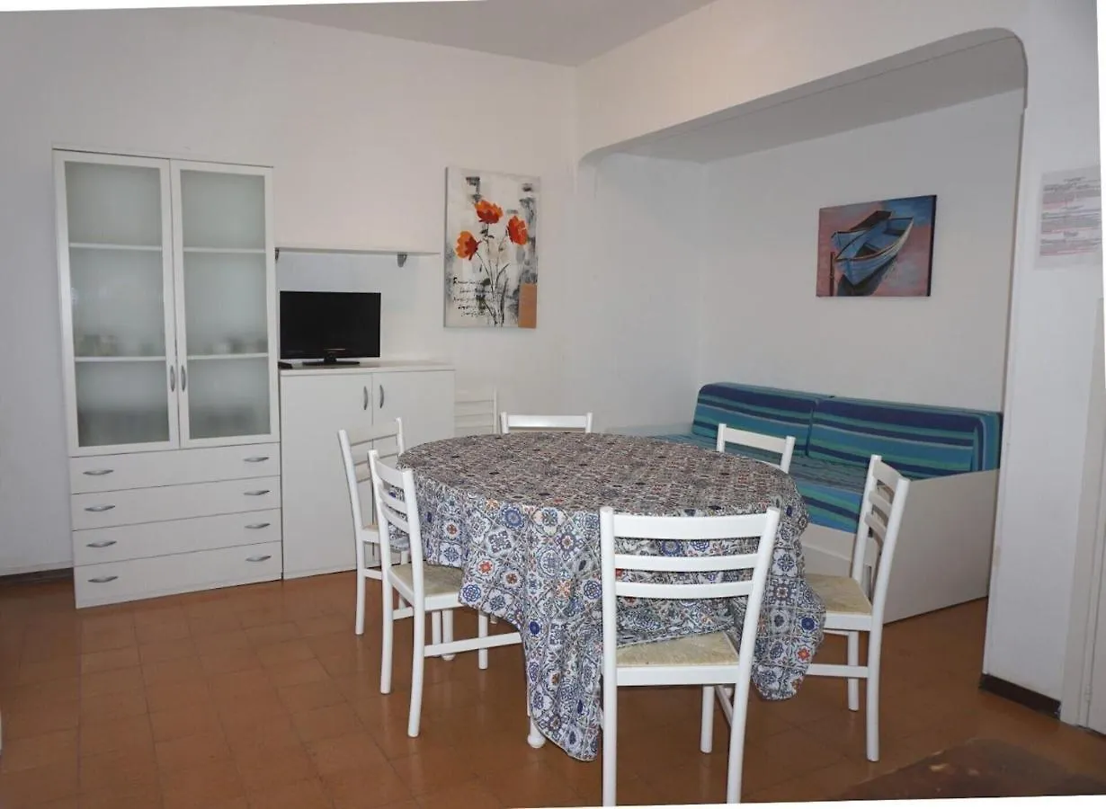 Relax In Our Charming Villa With Private Garden 圣玛格丽塔波尔勒港 0*,